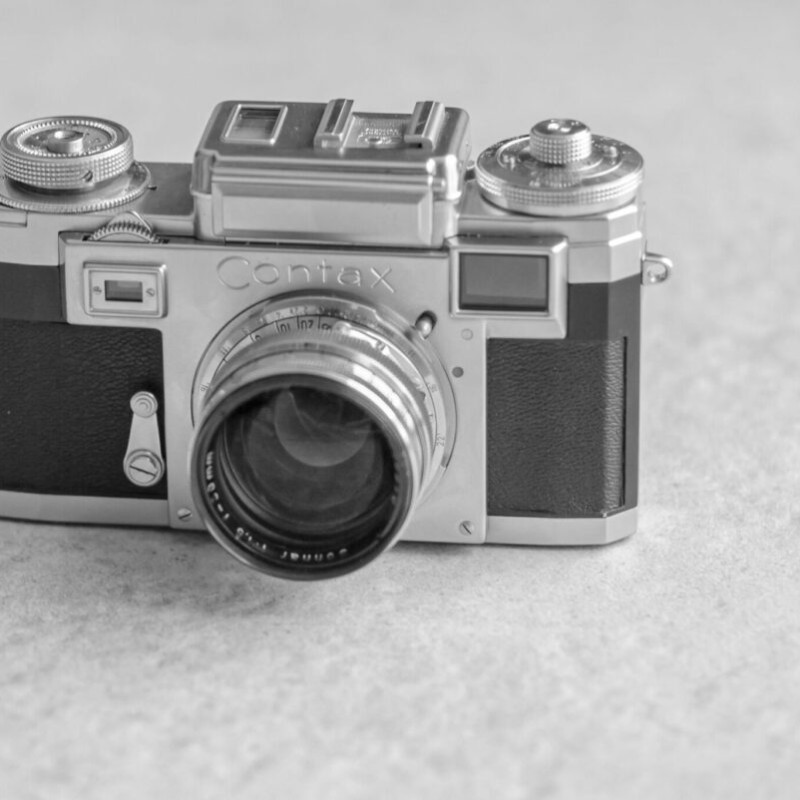 Contax IIIa: la lujosa competencia de Leica