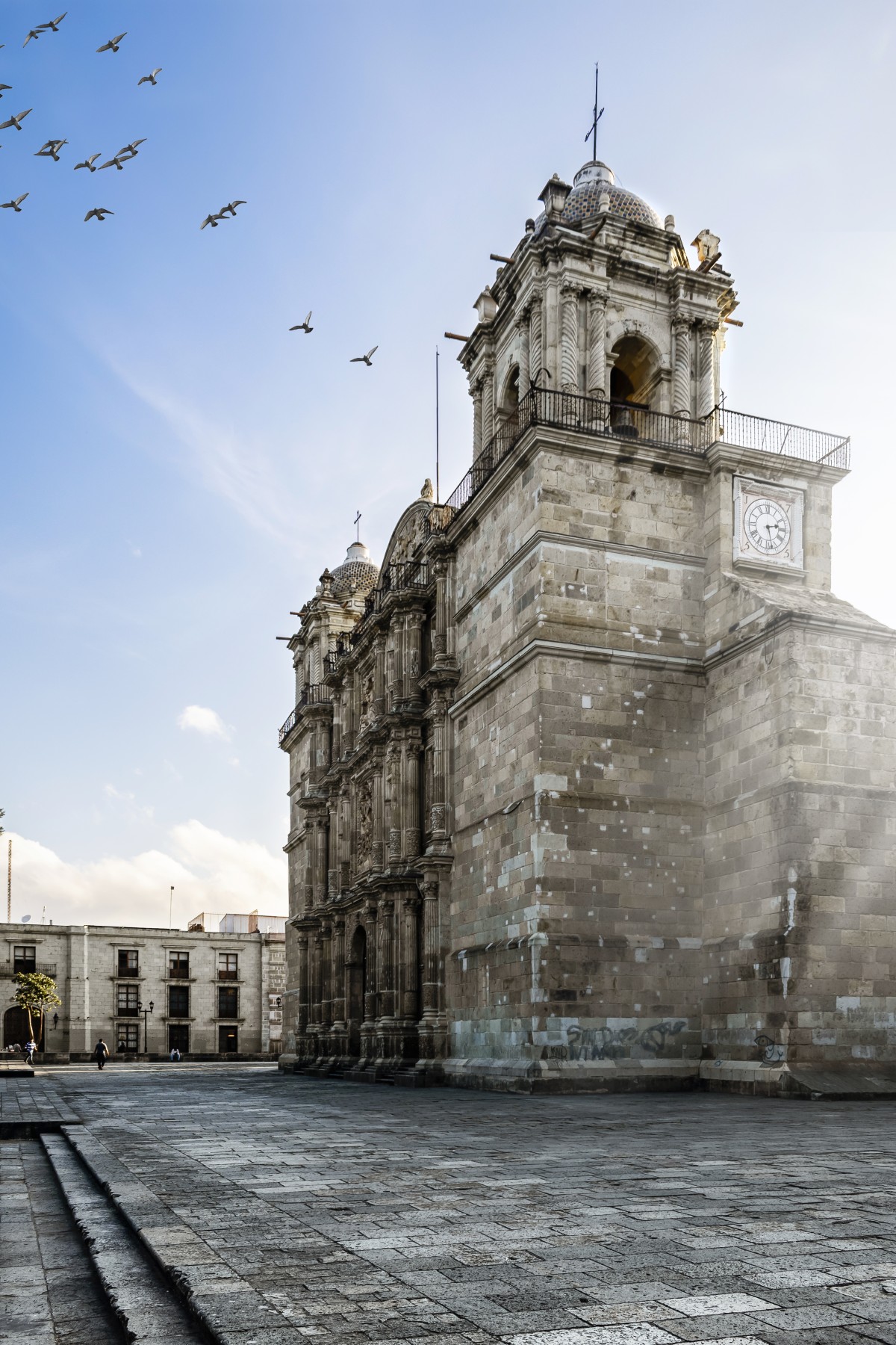 Amanecer en la catedral de Oaxaca II