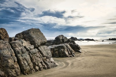 Rocas y mar